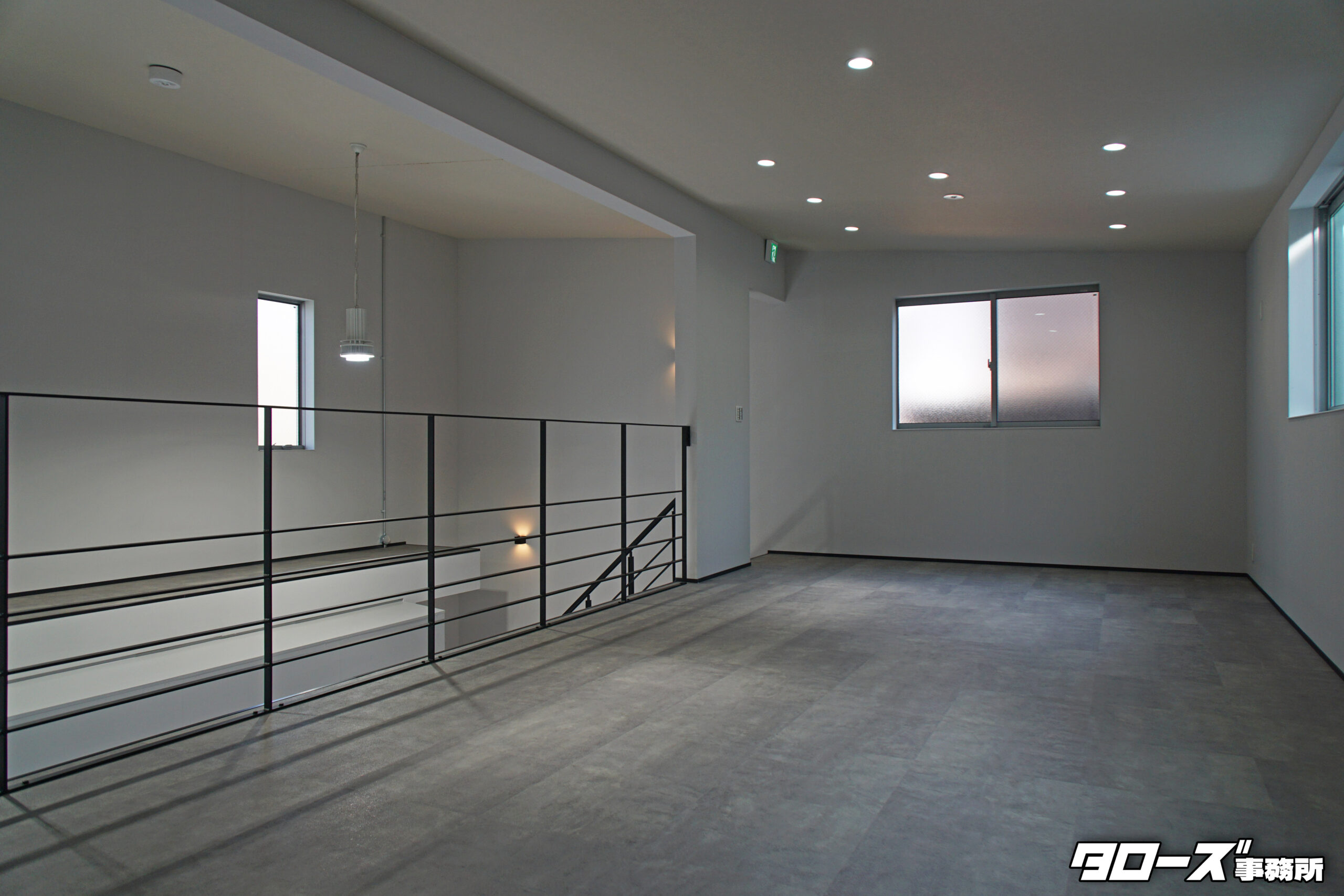 物件名：HONGO BASE（本郷ベース）
所在地：名古屋市名東区社が丘３丁目１４１６
最寄駅：名古屋市営地下鉄 東山線 本郷駅
タイプ：ガレージハウス（倉庫・事務所）
構　造：木造２階建
築年月：2025年10月