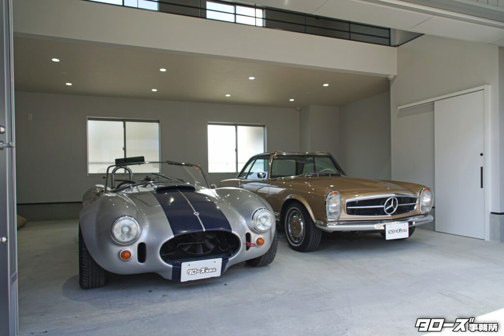 物件名：HONGO BASE（本郷ベース）
所在地：名古屋市名東区社が丘３丁目１４１６
最寄駅：名古屋市営地下鉄 東山線 本郷駅
タイプ：ガレージハウス（倉庫・事務所）
構　造：木造２階建
築年月：2025年10月