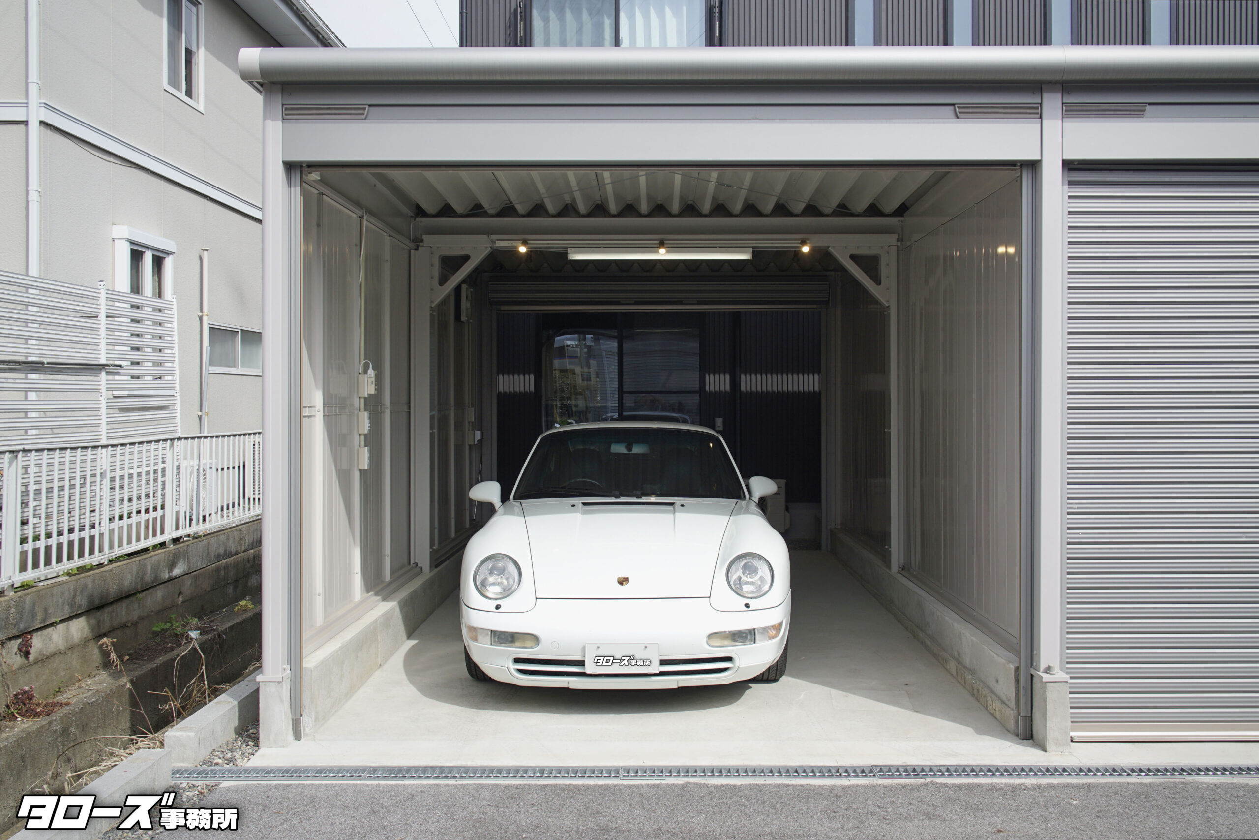 物件名：Carin（カリン）
所在地：岐阜県大垣市熊野町1102-1
最寄駅：JR東海道線 荒尾駅 徒歩5分
タイプ：賃貸ガレージハウス（1LDK・52㎡）