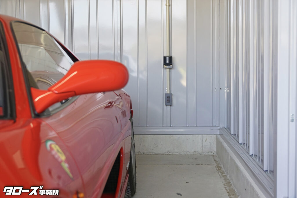 物件名：KAKUREGA（C棟・カクレガ）
所在地：愛知県一宮市赤見3-2-2
タイプ：賃貸ガレージ（合計８区画）