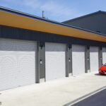 KAKUREGA（B棟） 物件名：KAKUREGA（B棟・カクレガ） 所在地：愛知県一宮市赤見3-2-2 タイプ：賃貸ガレージ（合計7区画） 株式会社タローズ事務所 ［所属団体］ ・公益社団法人 全日本不動産協会 ・公益社団法人 不動産保証協会 ・一般社団法人 全国不動産協会 ・名古屋商工会議所 不動産部会