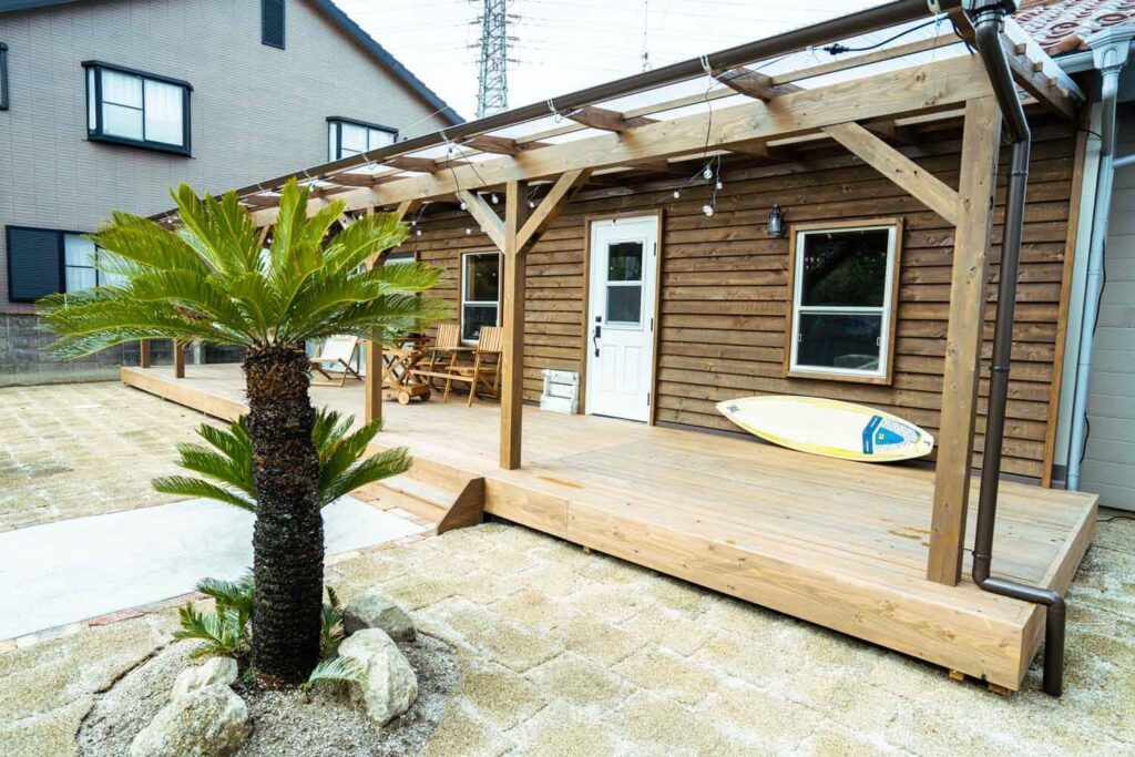 物件名:Kona House(コナハウス)
所在地:愛知県江南市東野町鐘鋳山77番地
最寄駅:名鉄犬山線・江南駅
タイプ:木造平屋建(3LDK)
※フルリノベーション物件です。