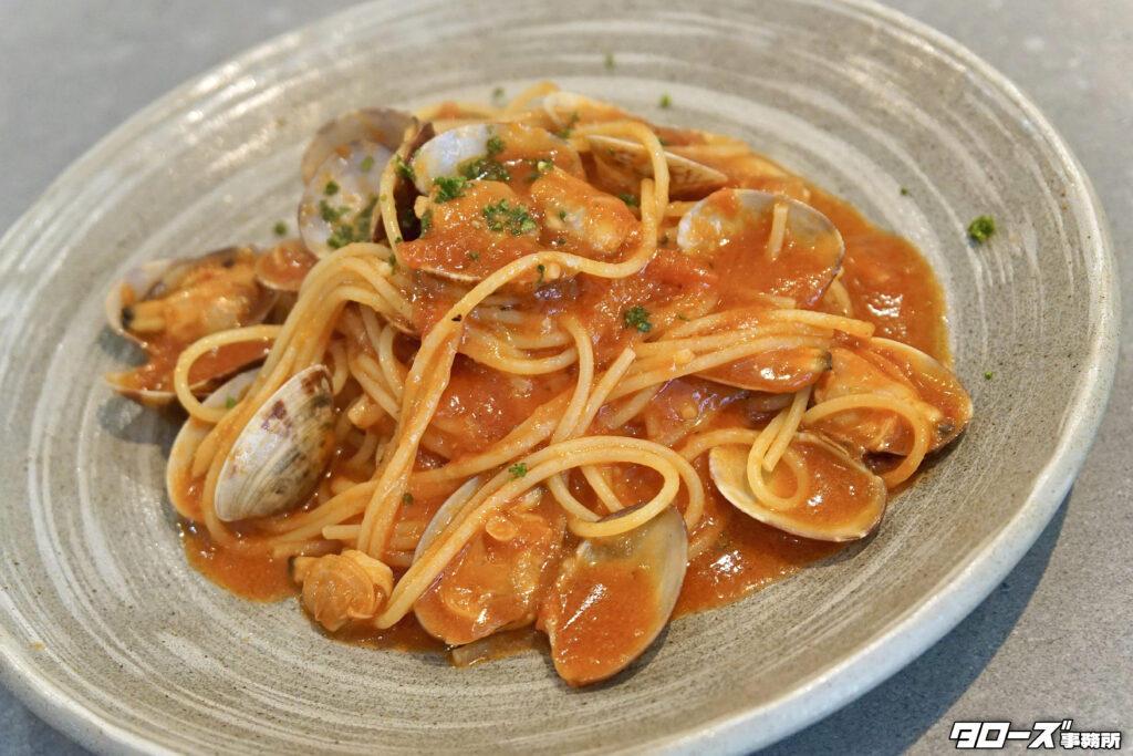 店舗名:TRATTORIA CUORE
(トッラットリア・クオーレ)
所在地:名古屋市千種区松軒1-9-10 山田ハイツ 1F
最寄駅:地下鉄東山線・桜通線 今池駅
バス停:名古屋市営バス 都通一丁目
・Lunch 11:30~14:00 (L.O.13:30)
・Dinner
火~土 18:00~22:00 (L.O.21:00)
日曜日 14:00~17:00 (L.O.16:00)
・定休日:月曜日
※カジュアルに楽しむイタリアンとワインのお店
※2026年7月10日グランドオープン。
