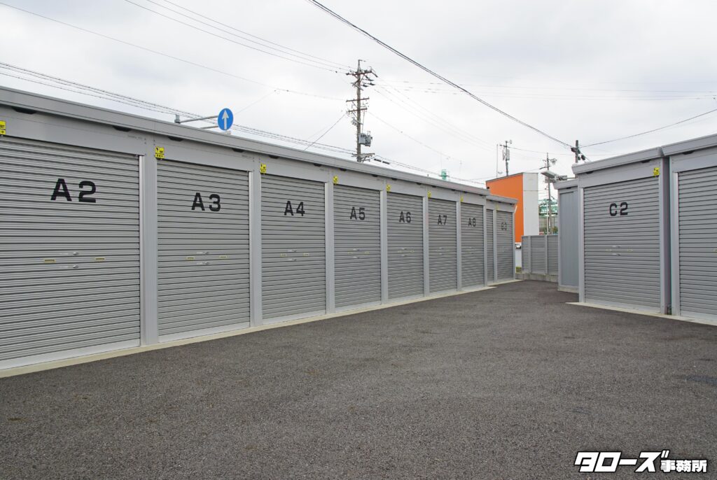 物件名:清須城バイクガレージ(Cタイプ)
所在地:愛知県清須市朝日城屋敷62
設備:
・シャッター・換気扇・コンセント
・セキュリティ・外灯照明・防犯カメラ
ガレージサイズ:
全幅2,210㎜・全長3,050㎜・全高2,330㎜
有効サイズ:
全幅1,964㎜・全長2,886㎜・全高1,886㎜
・賃料 20,900円
・敷金1カ月・信用保証料1カ月
